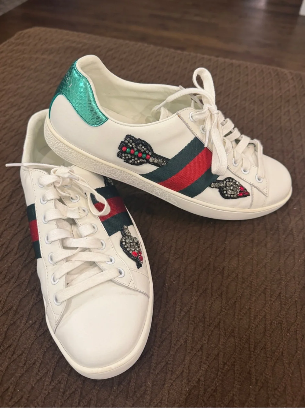 Gucci Leather Sneakers w:Green and Red Stripes and embroidered sequin arrow